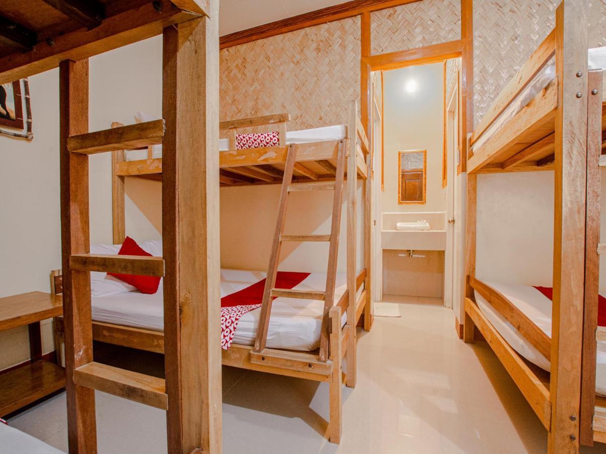 Telesfora Beach Cottage Эль-Нидо Экстерьер фото