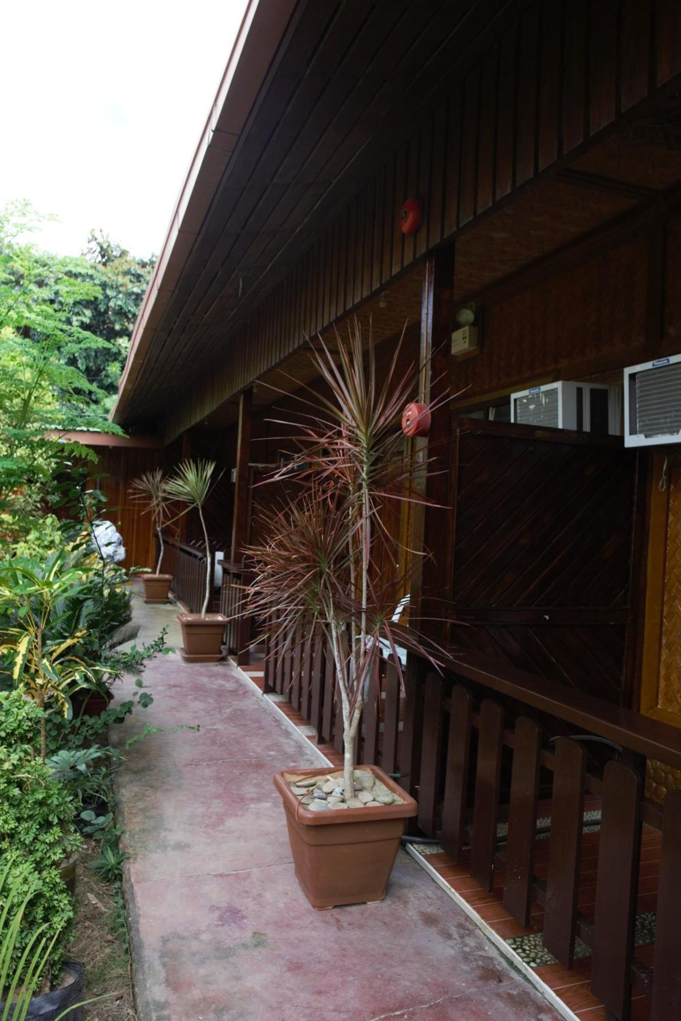 Telesfora Beach Cottage Эль-Нидо Экстерьер фото